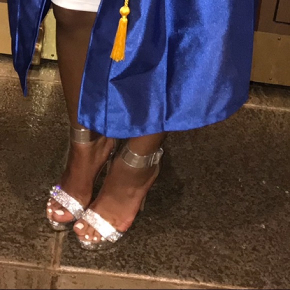 Silver diamond heels - Picture 3 of 3